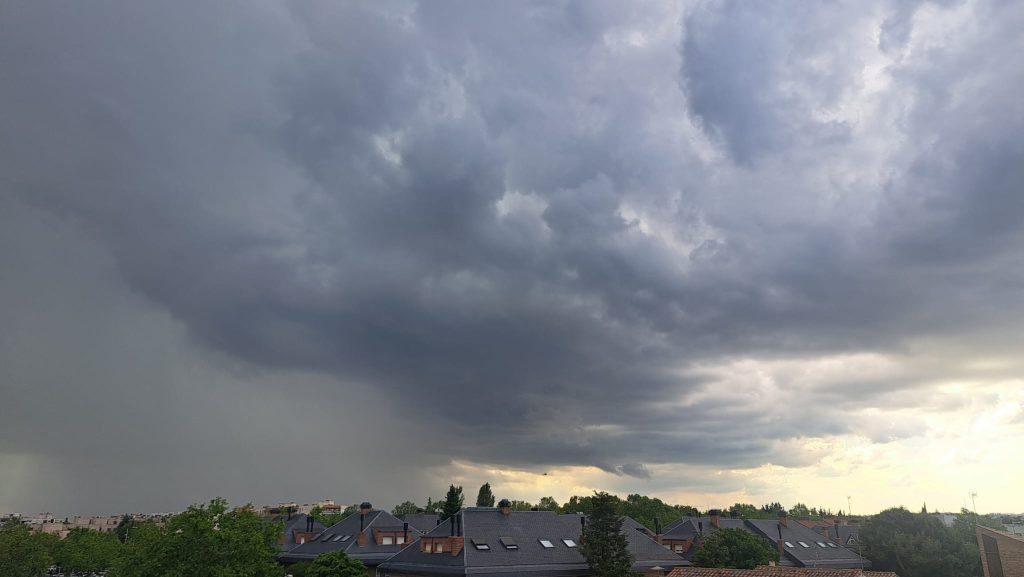 Més informació sobre l'article Pedregada 9-5-25